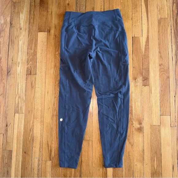 LULULEMON Run On Jogger Pant Grey size 6 - Picture 3 of 5